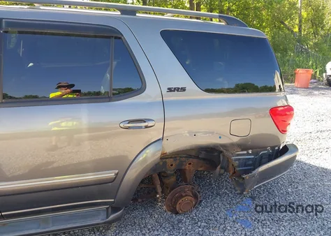2005 Toyota Sequoia Sr5 V8 from USA, damaged, VIN 5TDBT44A15S248062